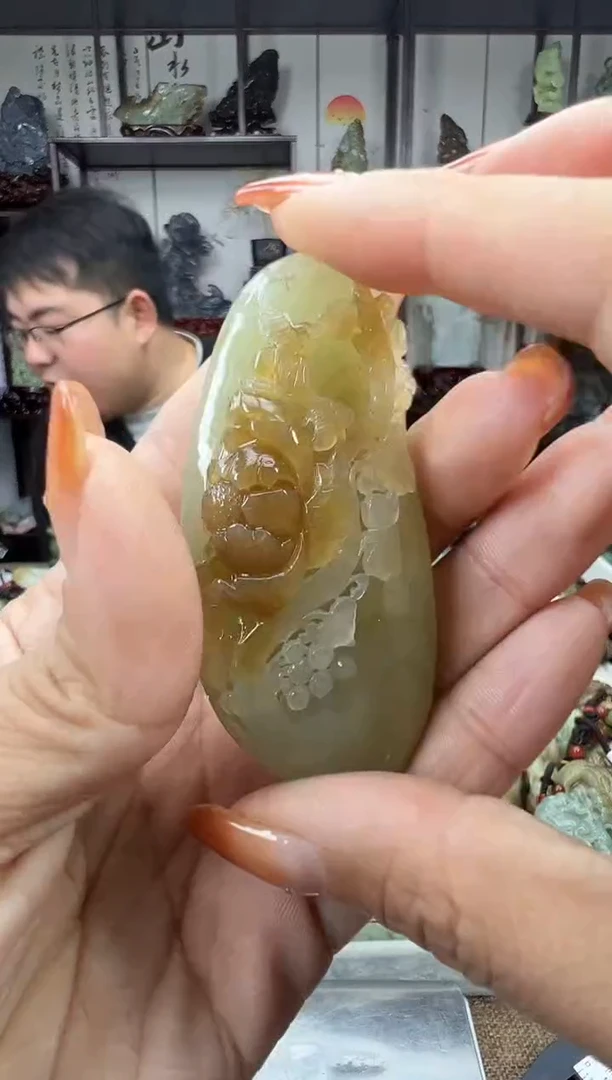 未镶嵌和田玉把件1