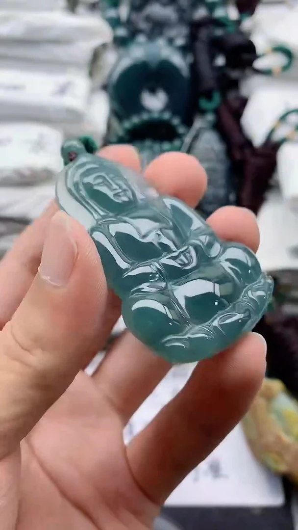 翡翠未镶嵌颈饰8888888888