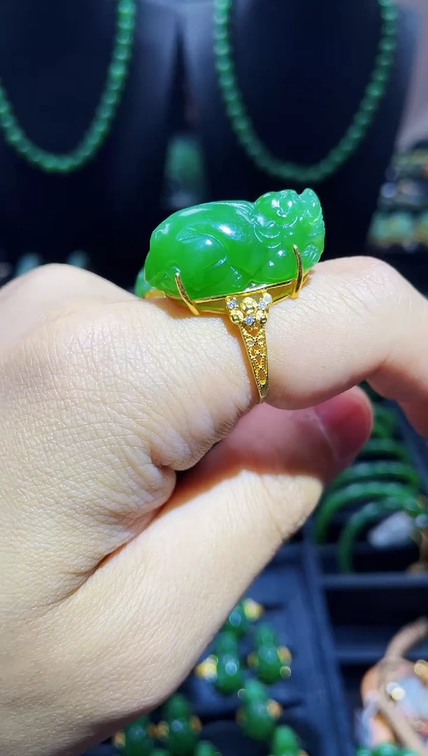 【闪购商品】和田玉戒指银S925镶嵌多样性发一