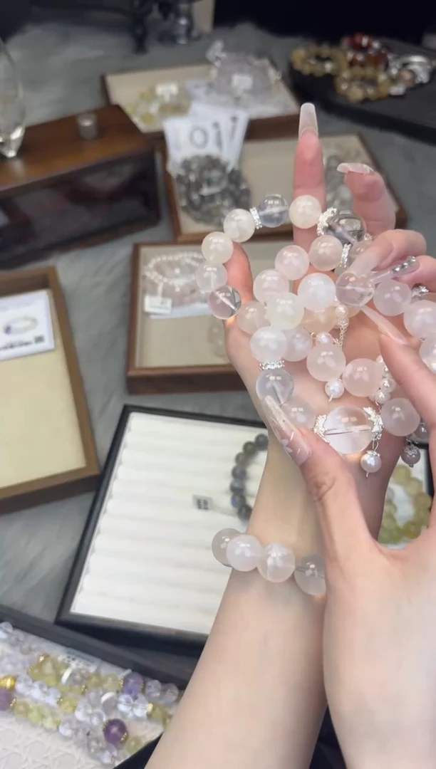 水晶手链未镶嵌天然水晶 多样性发货