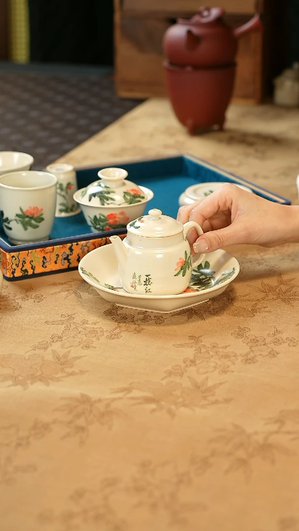 【闪购商品】茶盏霖松堂 山茶花 自在壶