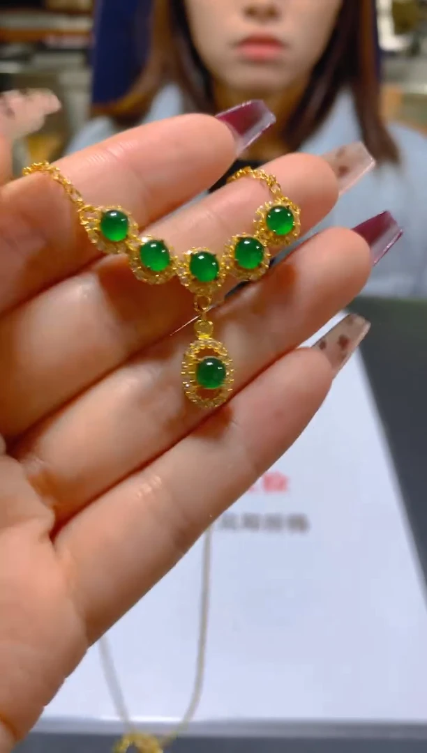 颈饰未镶嵌翡翠多样性发一