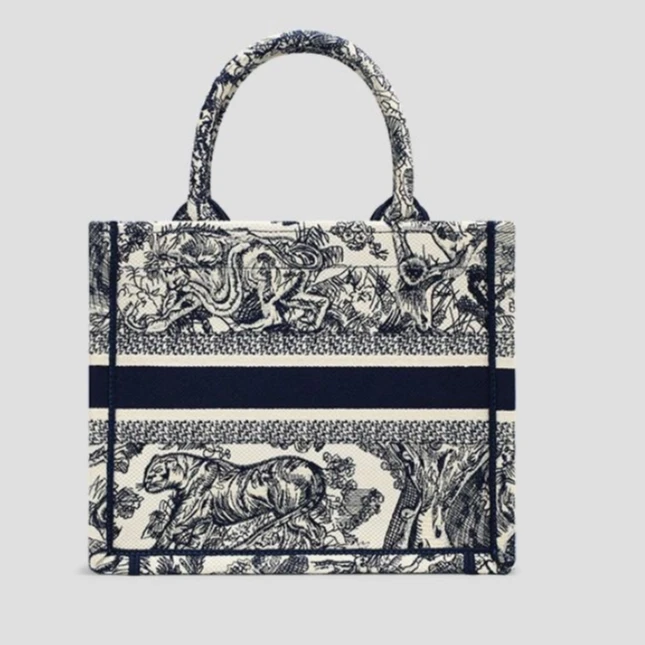 祺祺包袋中号尺寸36*28*17女士