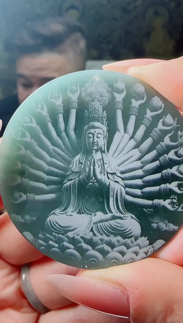 【闪购商品】翡翠颈饰未镶嵌多样性随机一件发货