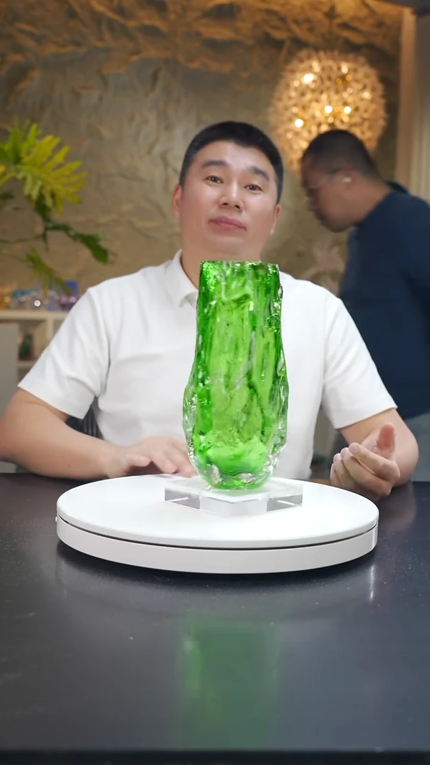 琉璃祖母绿色树干纹花器75号