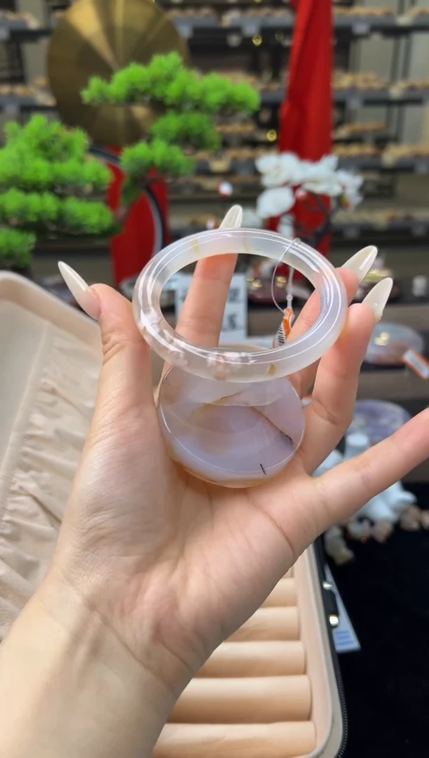 【闪购商品】石英质玉手镯未镶嵌57圈口（赠送镯心）21203