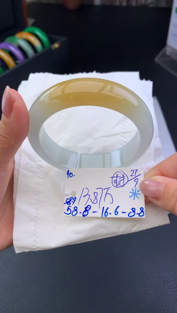 未镶嵌手镯翡翠金*手镯订金