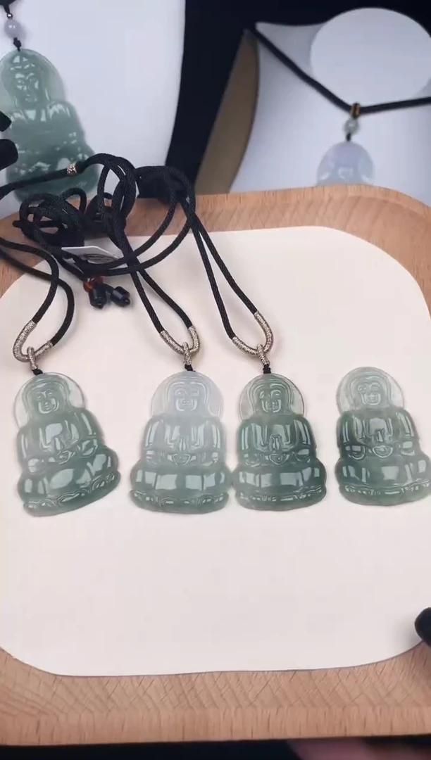颈饰未镶嵌翡翠Y5A077冰带色小观音+送同款绳子（多样性发其一）