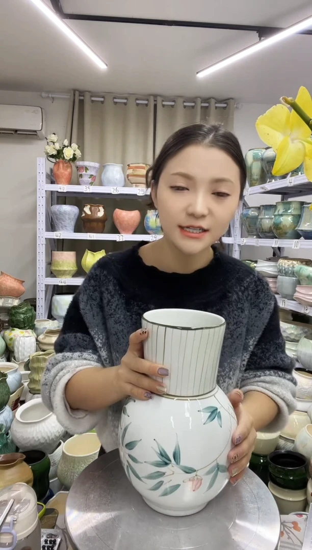 【无孔】直播链接  高：26   口：10.5