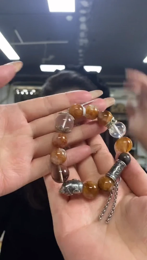 【闪购商品】水晶手串未镶嵌多样性发其一颜色微差