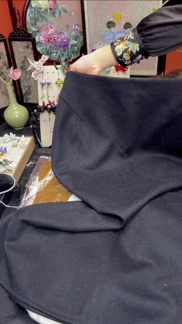 刺绣香***花非遗绒花苏绣饰品 鱼尾裙L码
