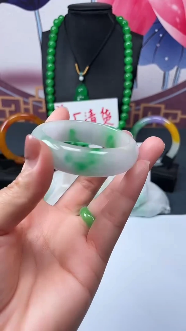 非金属仿水晶?****?手镯