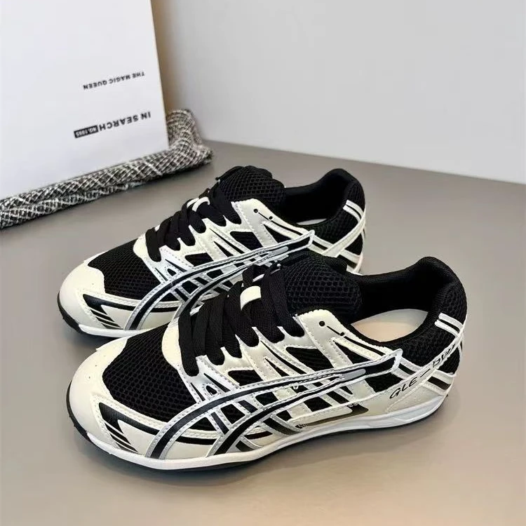 2025年新款休闲春秋款夏季休闲鞋透气休闲鞋银色白黑欧若智性风