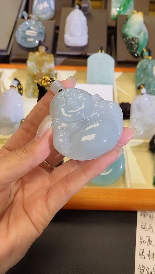 颈饰未镶嵌翡翠-*羊缅甸天然翡翠