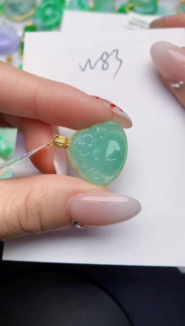 【闪购商品】翡翠颈饰18K金镶嵌0000000000