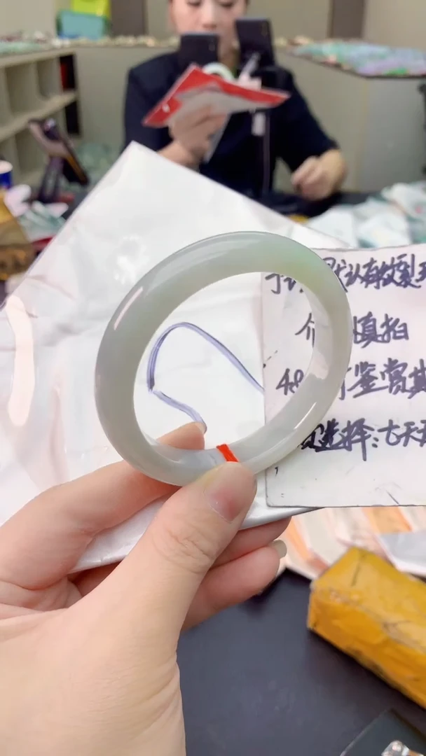 翡翠手镯未镶嵌0533066437