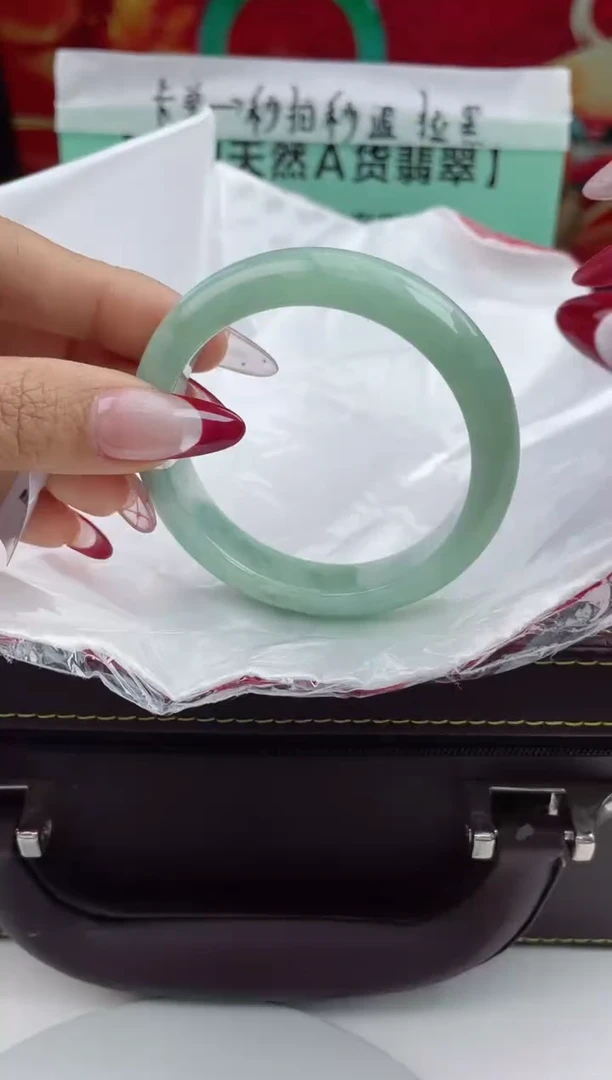 【闪购商品】翡翠手镯未镶嵌17翡翠手镯