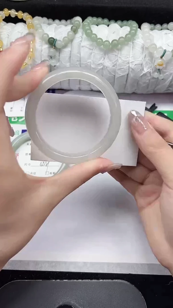 未镶嵌手镯石英质玉200-53/54