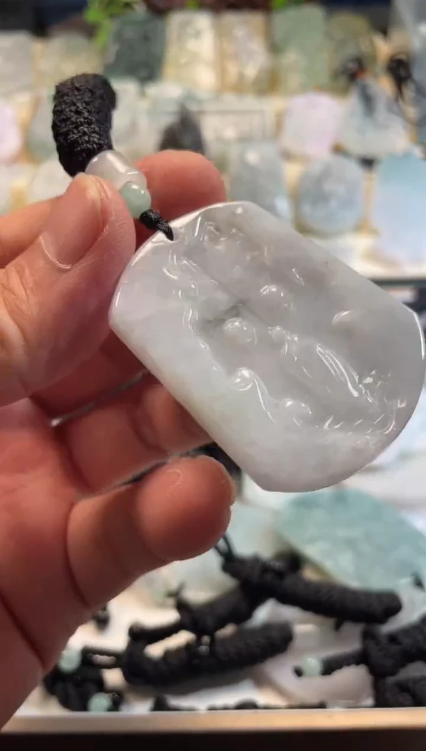 颈饰未镶嵌翡翠11/16/045