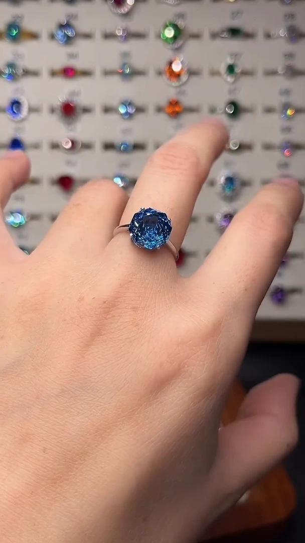 10克拉蓝宝石（处理）202509300401245958 202509302201245959