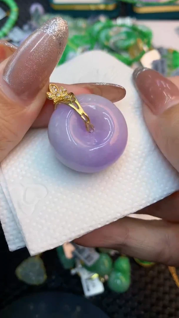 颈饰未镶嵌翡翠多样性发其一