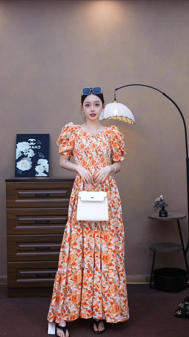 【801】新款气质收腰泡泡袖一字肩印花碎花连衣裙夏季裙子长款长裙