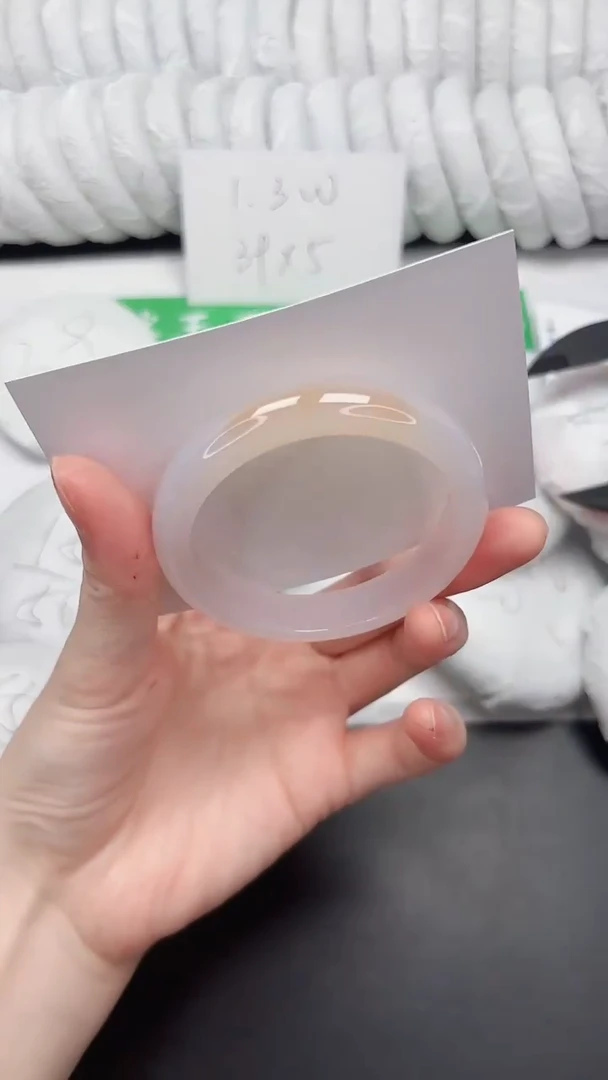 未镶嵌手镯石英质玉166-52.5