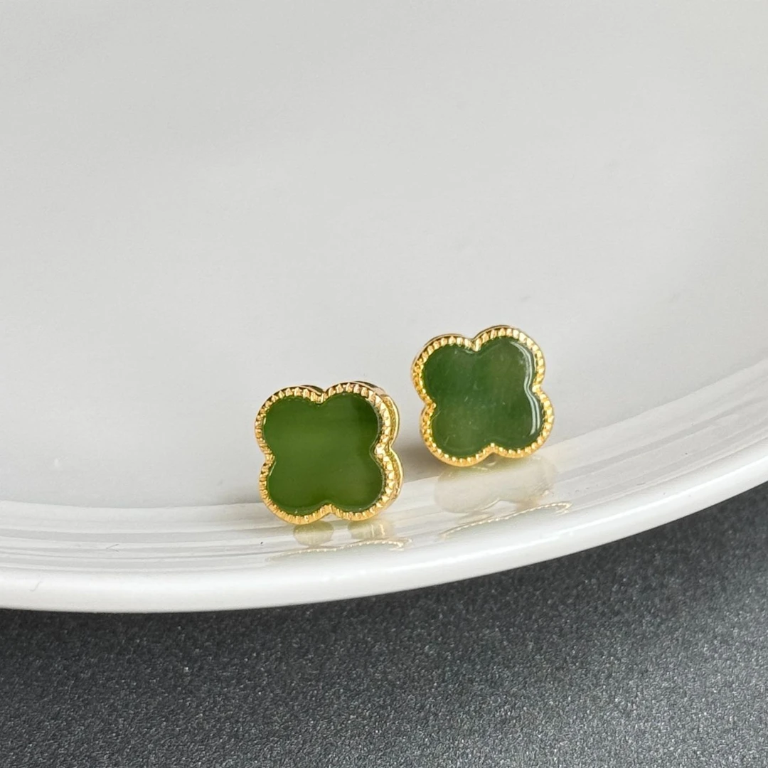 S925银镶和田玉碧玉四叶草耳钉