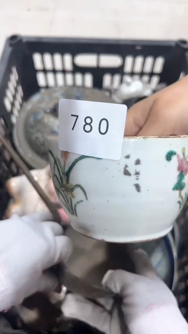 陶瓷凡**缘工艺品0921780