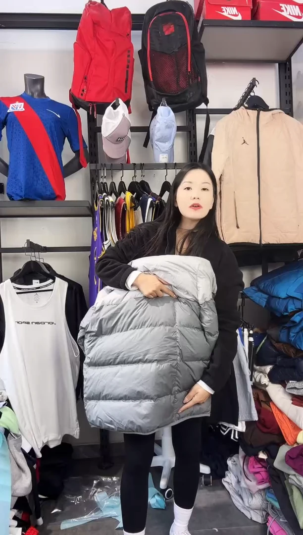 242·编码 瑕疵款直播间过款为准 尺码·XL