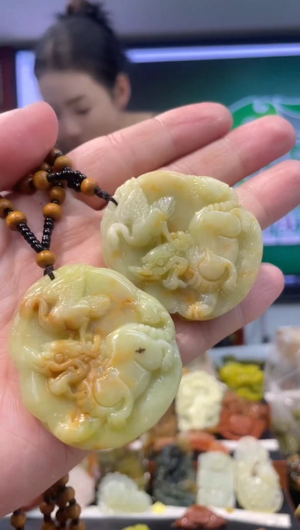 【闪购商品】岫玉吊坠未镶嵌多样性发货*拍一发一