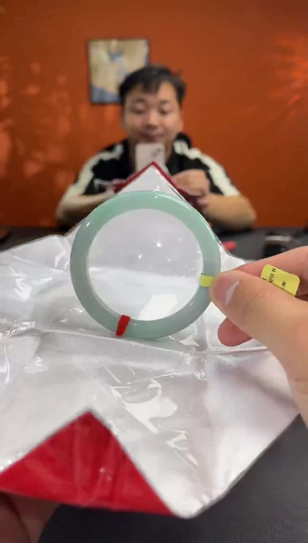 未镶嵌手镯翡翠2    53