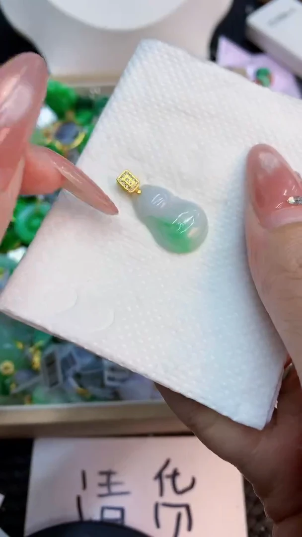 翡翠银S925镶嵌吊坠(不含链)1