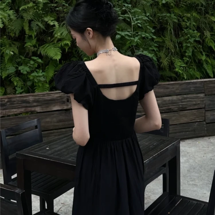 夏季新款大码女装法式高级感气质显瘦连衣裙高级感赫本一字肩长裙