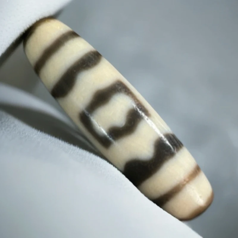 大鹏珠磨唐卡吊坠挂饰基地质检发货一物一证