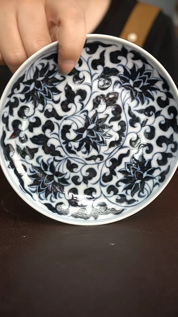 微瑕福利微瑕福利 柴 缠枝 壶承
