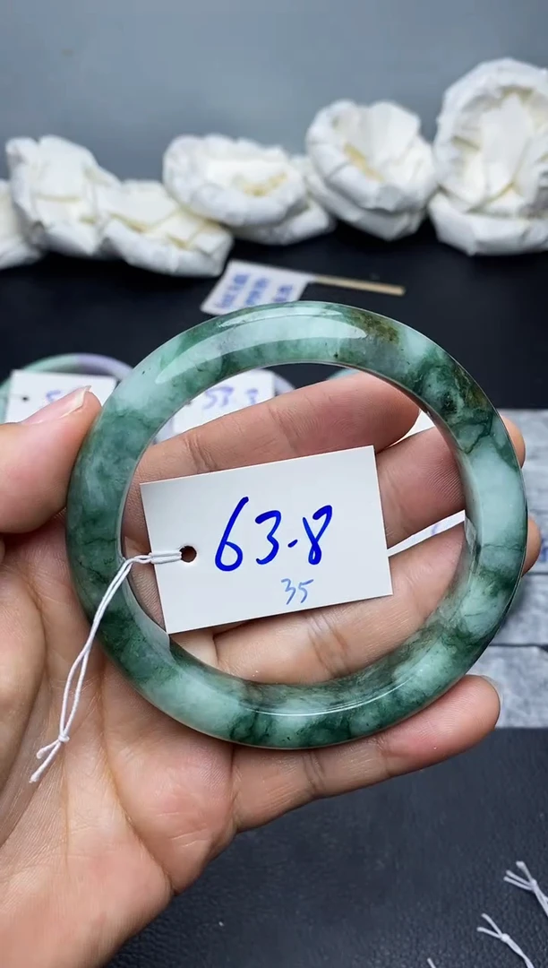 未镶嵌手镯翡翠35