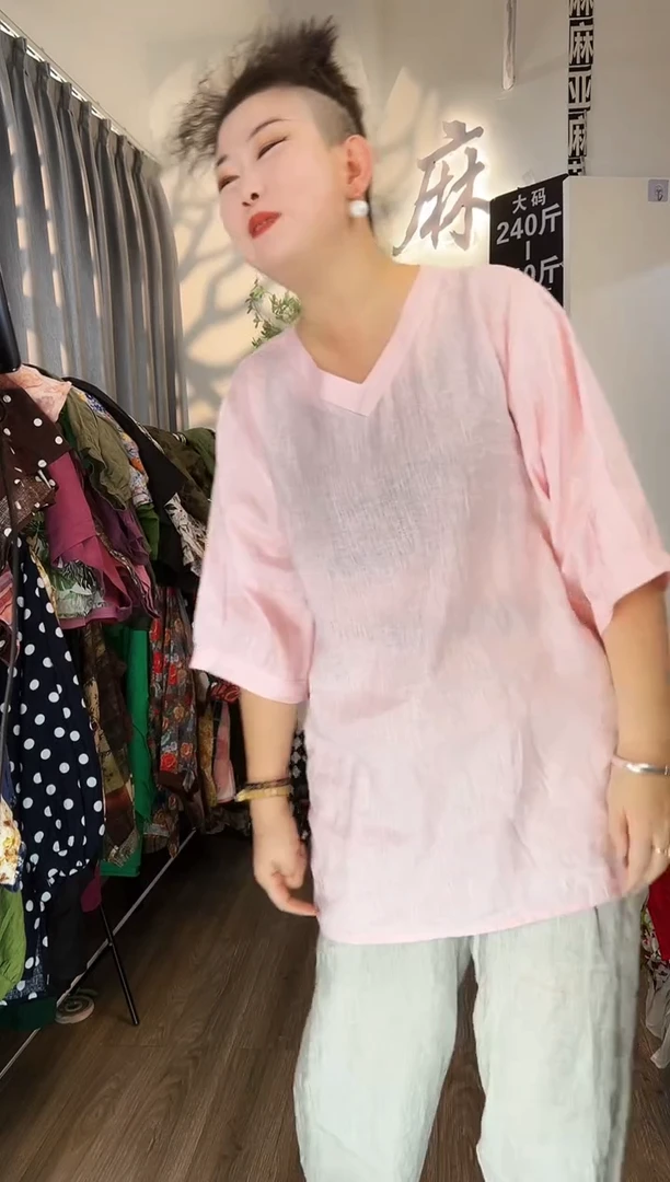 亚麻大码女装系列。