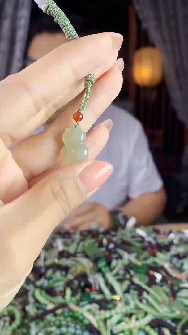 和田玉未镶嵌挂件多样性发货拍一发一