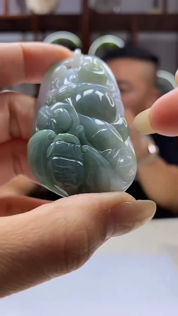 翡翠未镶嵌颈饰翡翠A货2025/7/19