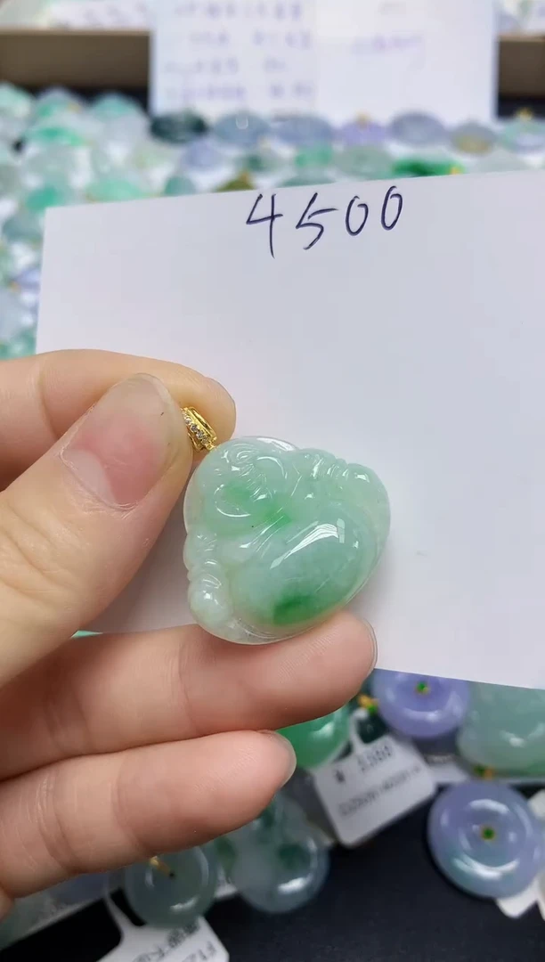 翡翠未镶嵌颈饰天然缅甸翡翠A货