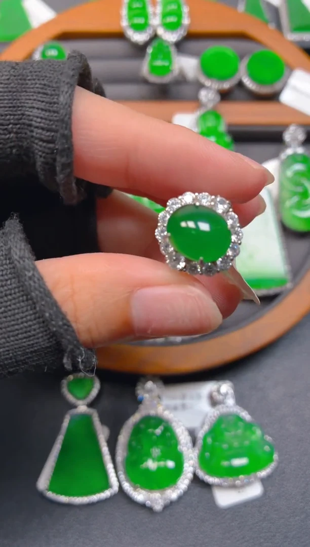 银S925镶嵌戒指翡翠11