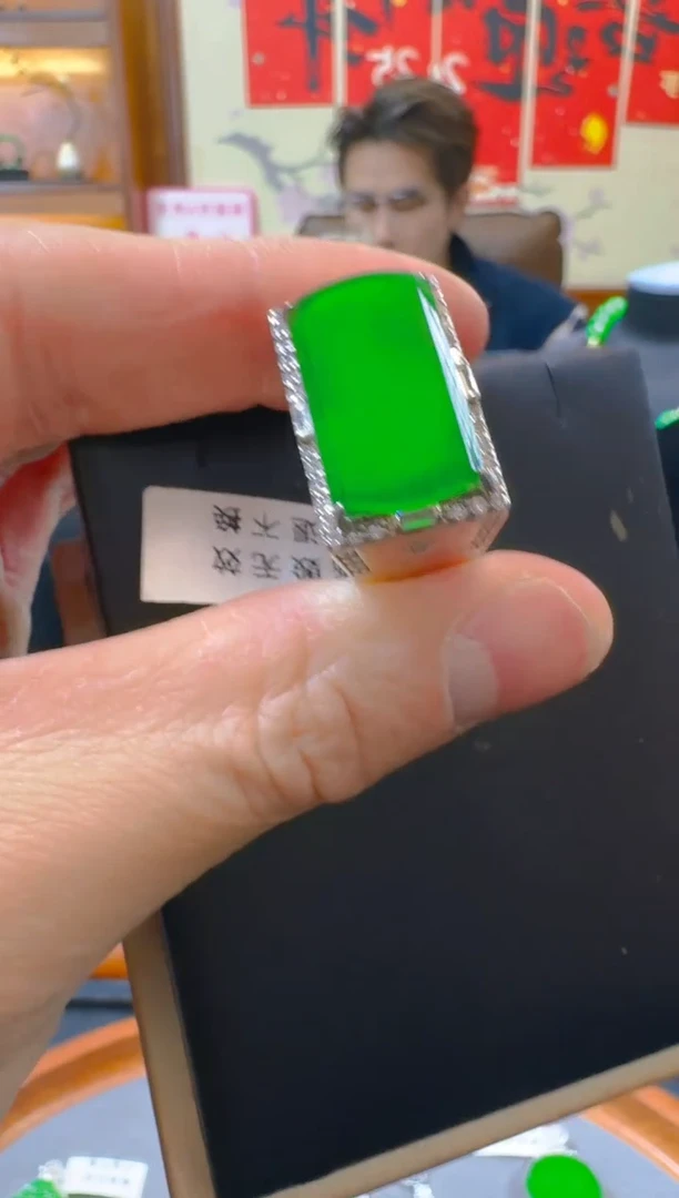 银S925镶嵌戒指翡翠天然A货翡翠