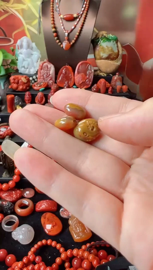 吊坠(不含链)未镶嵌南红玛瑙小*吊坠