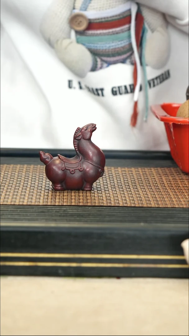 【闪购商品】紫砂茶壶1唐马茶宠 龙血砂