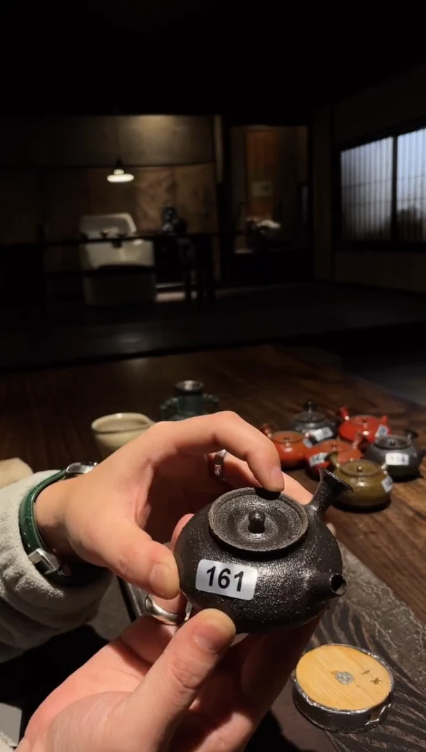 【闪购商品】0侧把壶............161