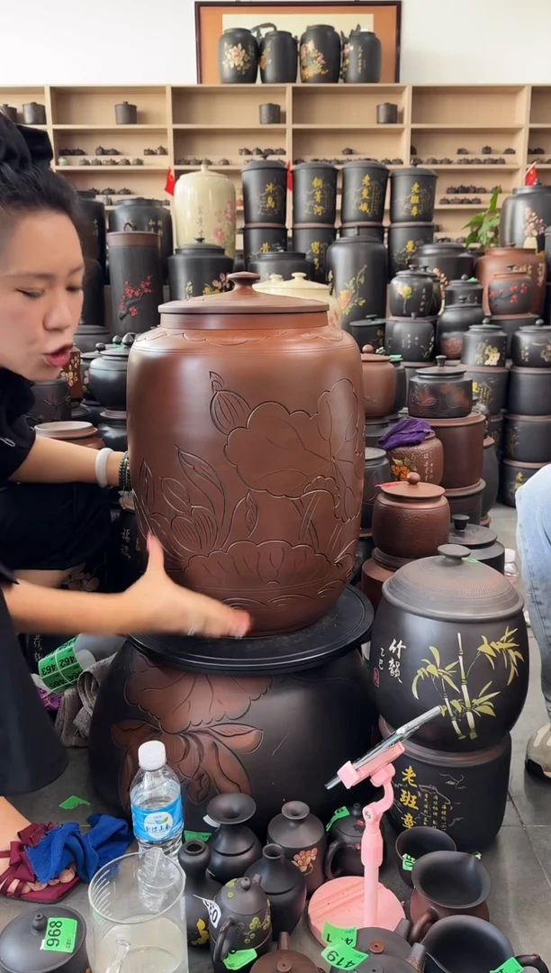 罐完品茶缸高51cm 古铜色荷花  514