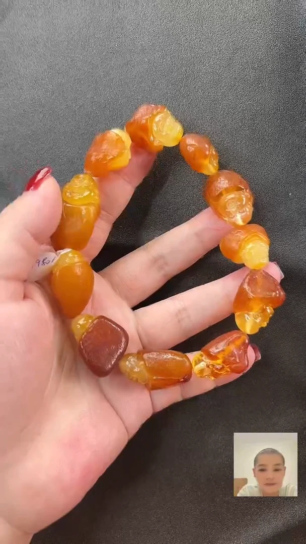 未镶嵌颈饰琥珀手串