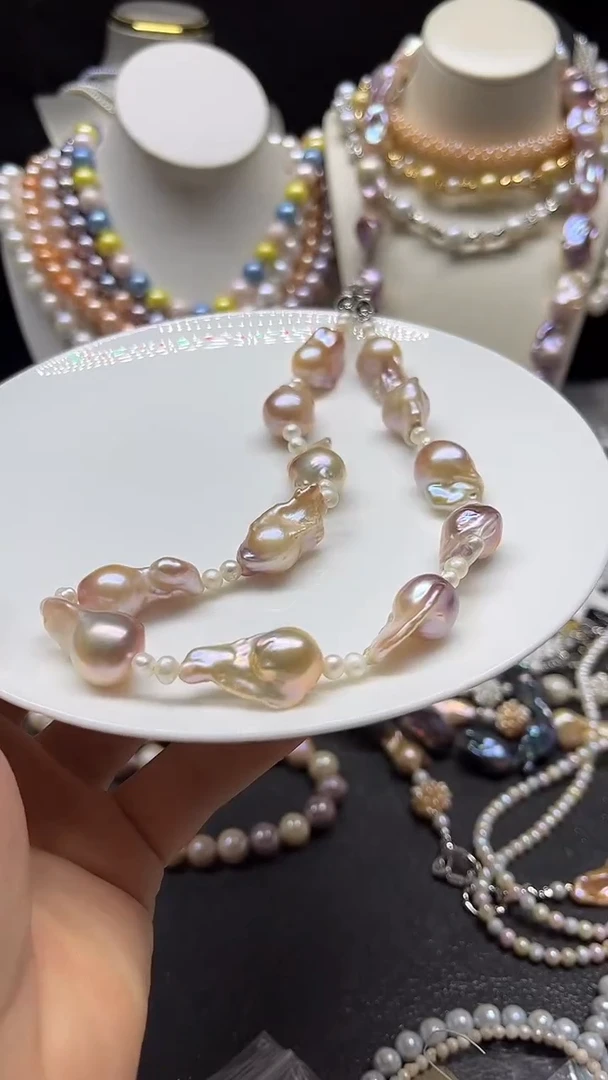 颈饰未镶嵌淡水珍珠多人