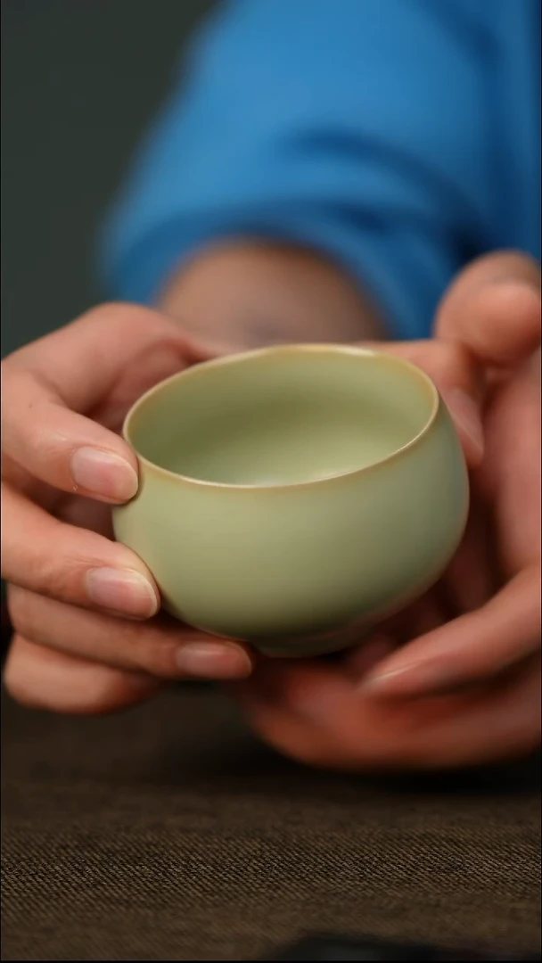 全品 禅定主人被 带底款 粉青